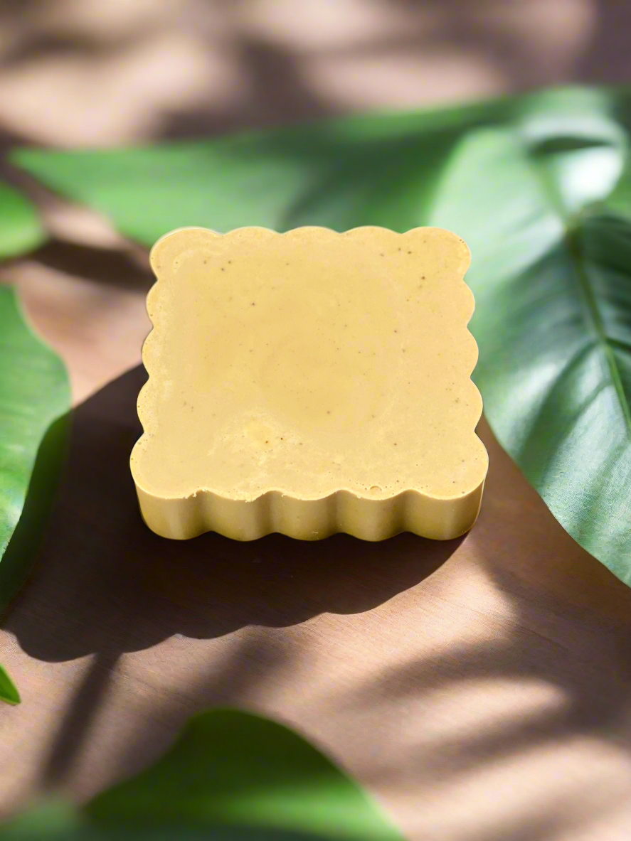 Honey Turmeric Soap/Vanilla, Lemongrass & Lavender