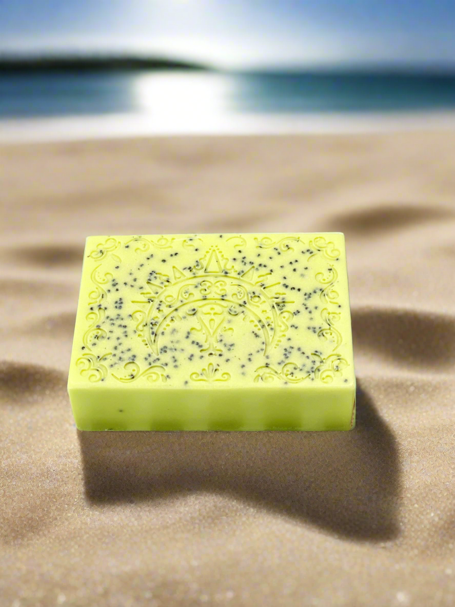 Lemon Poppy Seeds Soap/ Kaolin Clay & Lemon Squares Scent